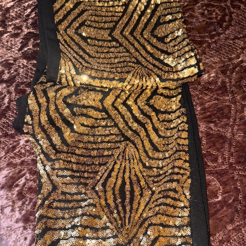 Gold and Black Wide Leg Pants - Picture 13 of 16